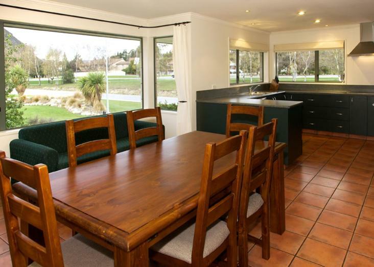 Hedditch Hideaway Wanaka Extérieur photo